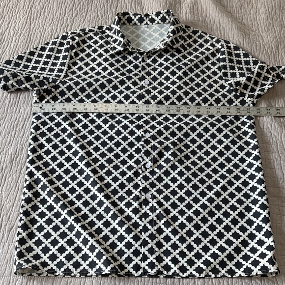 Black and White Geometric Men's Shirt - Picture 4 of 6